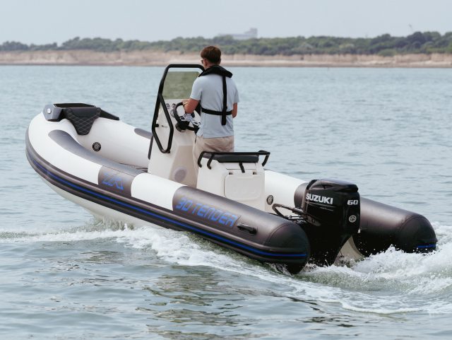 Meka Nautique - Revendeur 3D TENDER - TR54 - Locquirec, Morlaix Finistere Bretagne